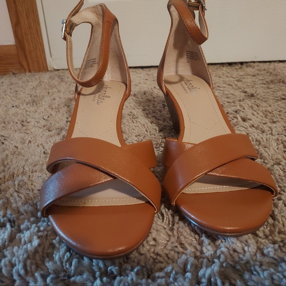 Clark Wedges - Picture 2 of 5